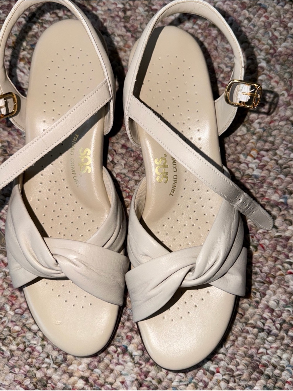 SAS Women's Ivory Knot Crisscross Ankle-Strap Sandals Size 9 N